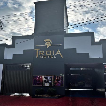 Troia Motel Фос ду Игуасу Екстериор снимка