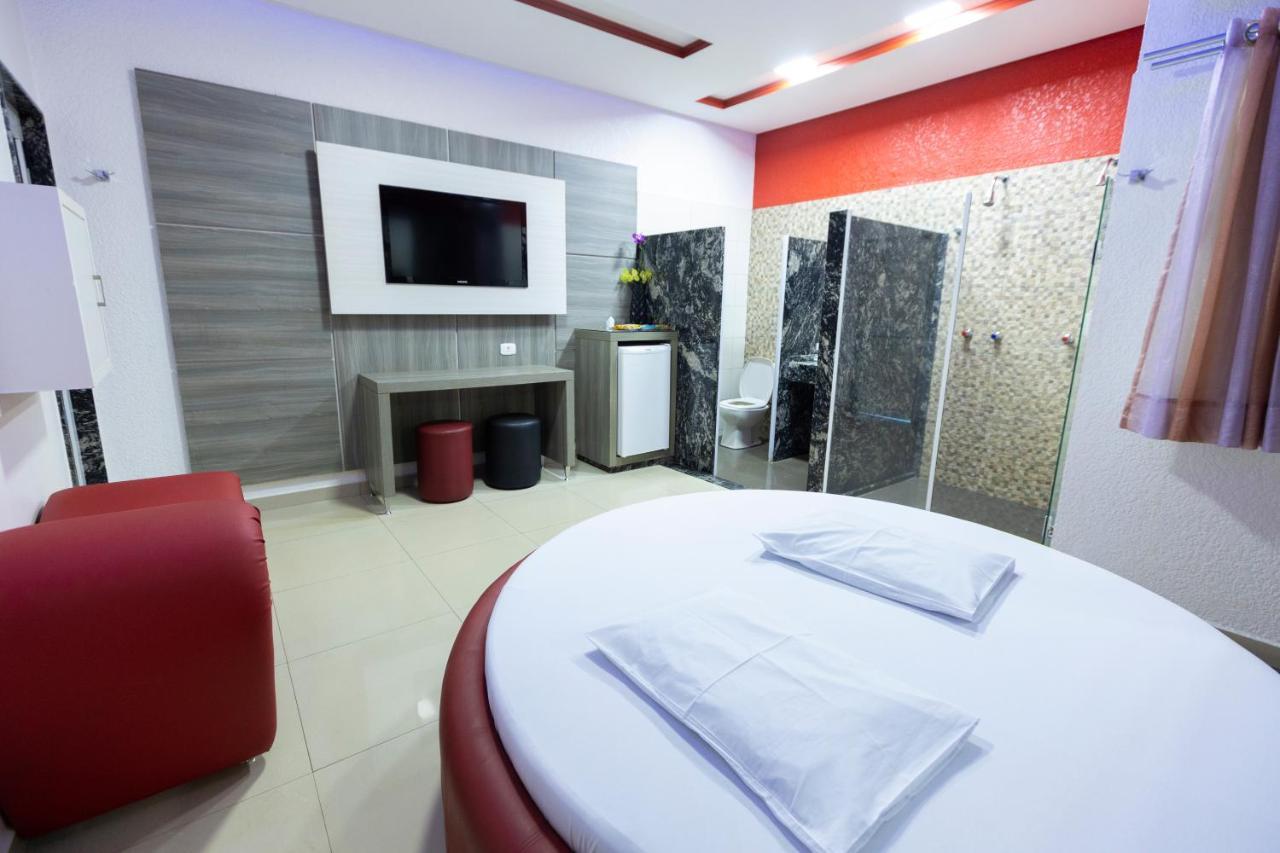 Troia Motel Фос ду Игуасу Екстериор снимка