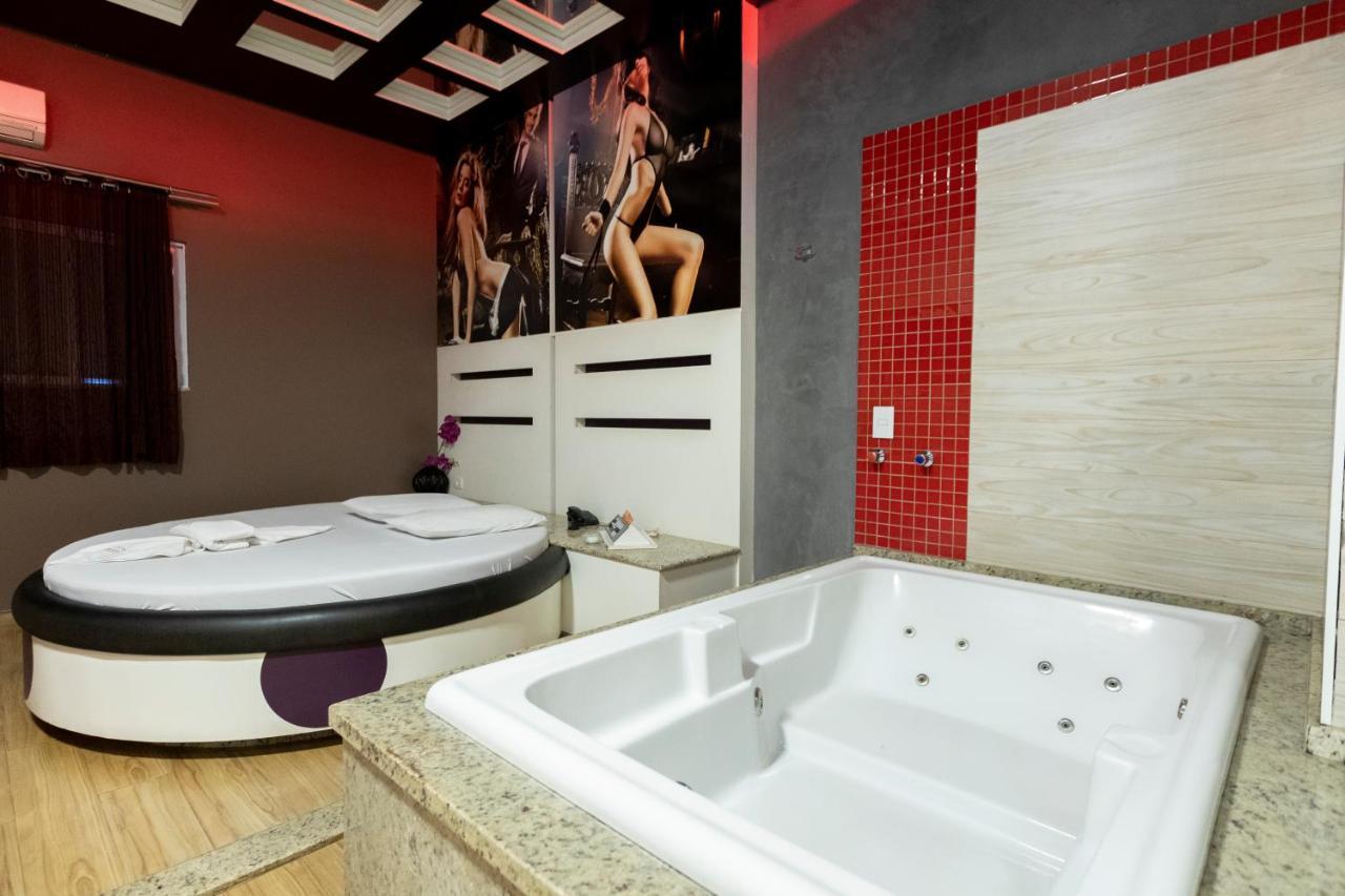 Troia Motel Фос ду Игуасу Екстериор снимка