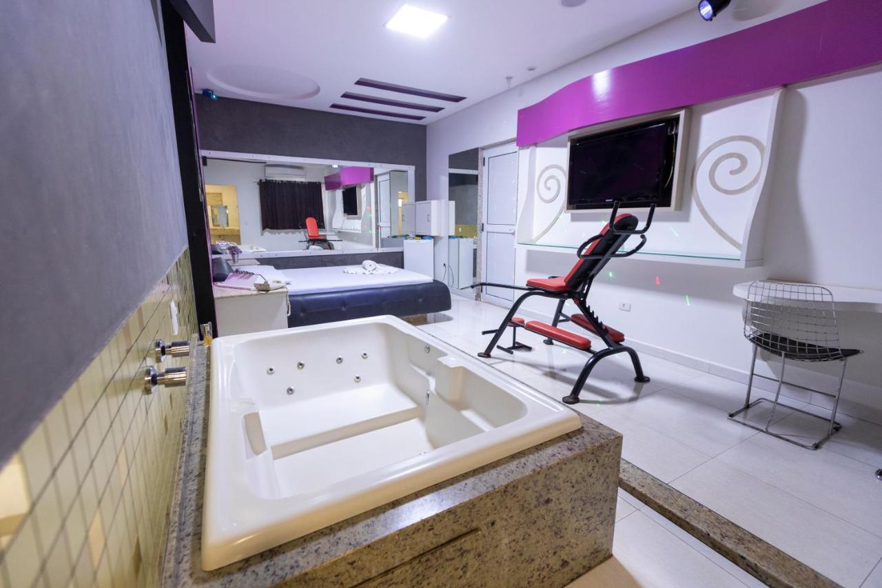 Troia Motel Фос ду Игуасу Екстериор снимка